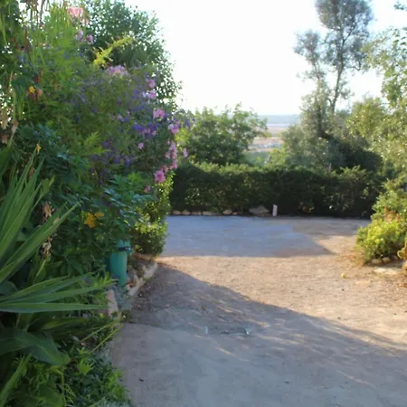 Casa Dos Sonhos Glamping * 拉戈阿